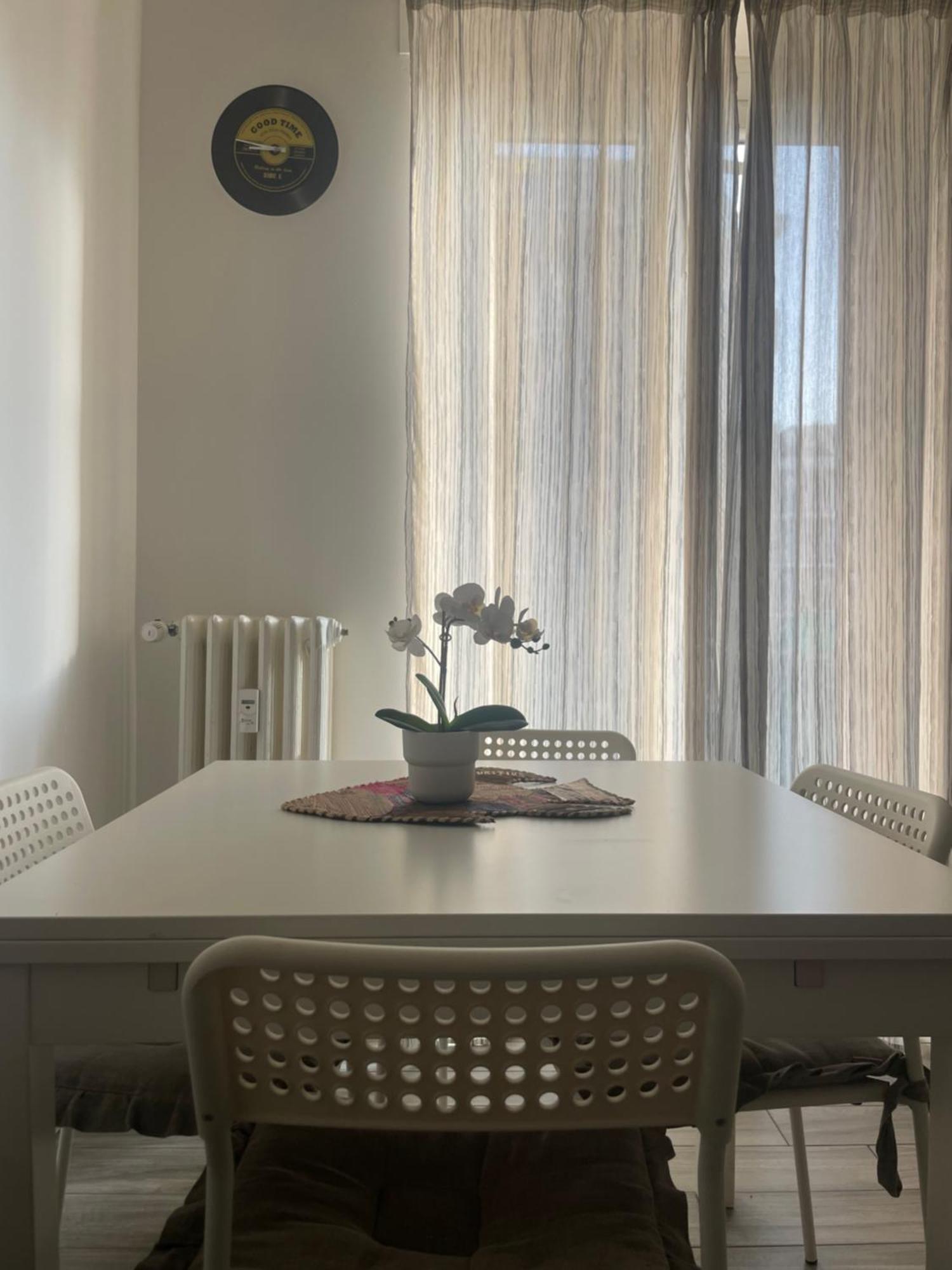 Gardone Apartment - Ampio Appartamento Con 2 Camere Da Letto - Comodo Per Duomo! Milan Extérieur photo